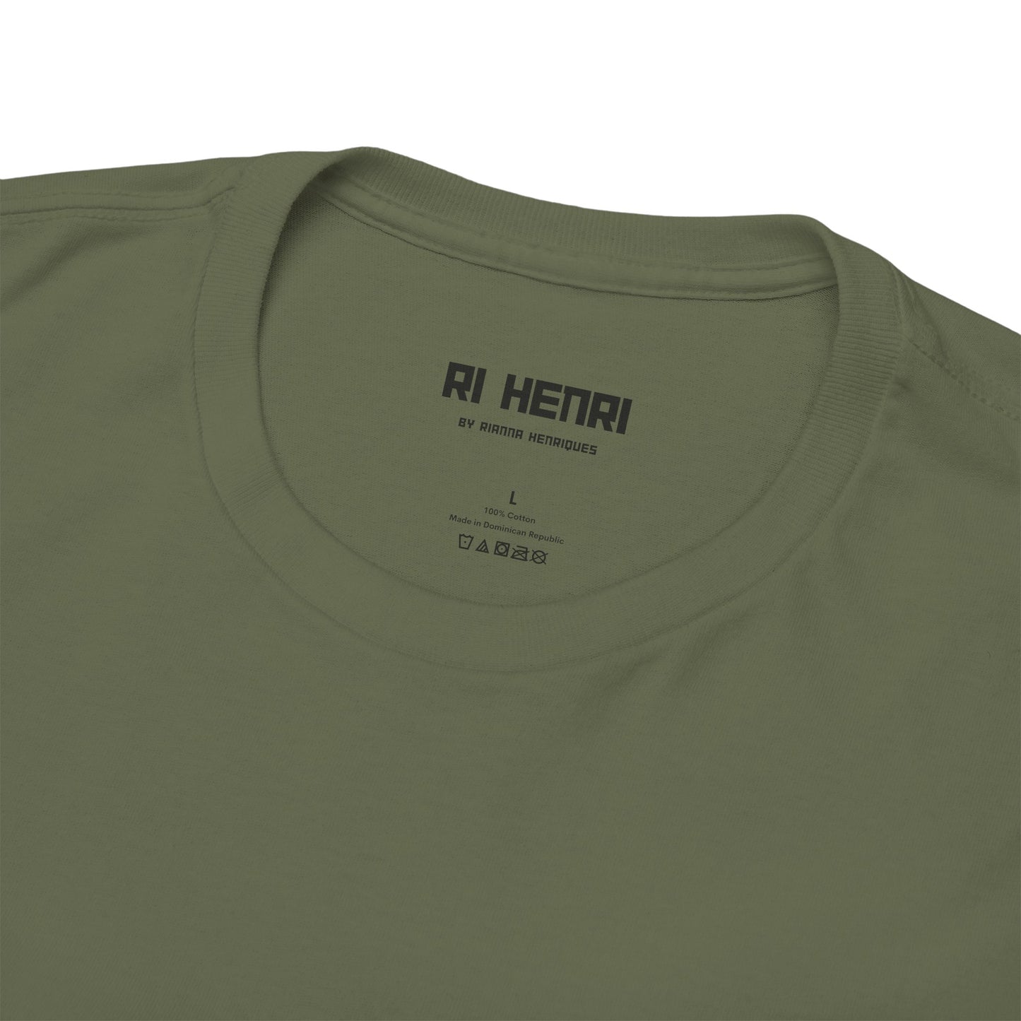 Unisex Heavy Cotton Tee - Hands, jewellery, mirror design